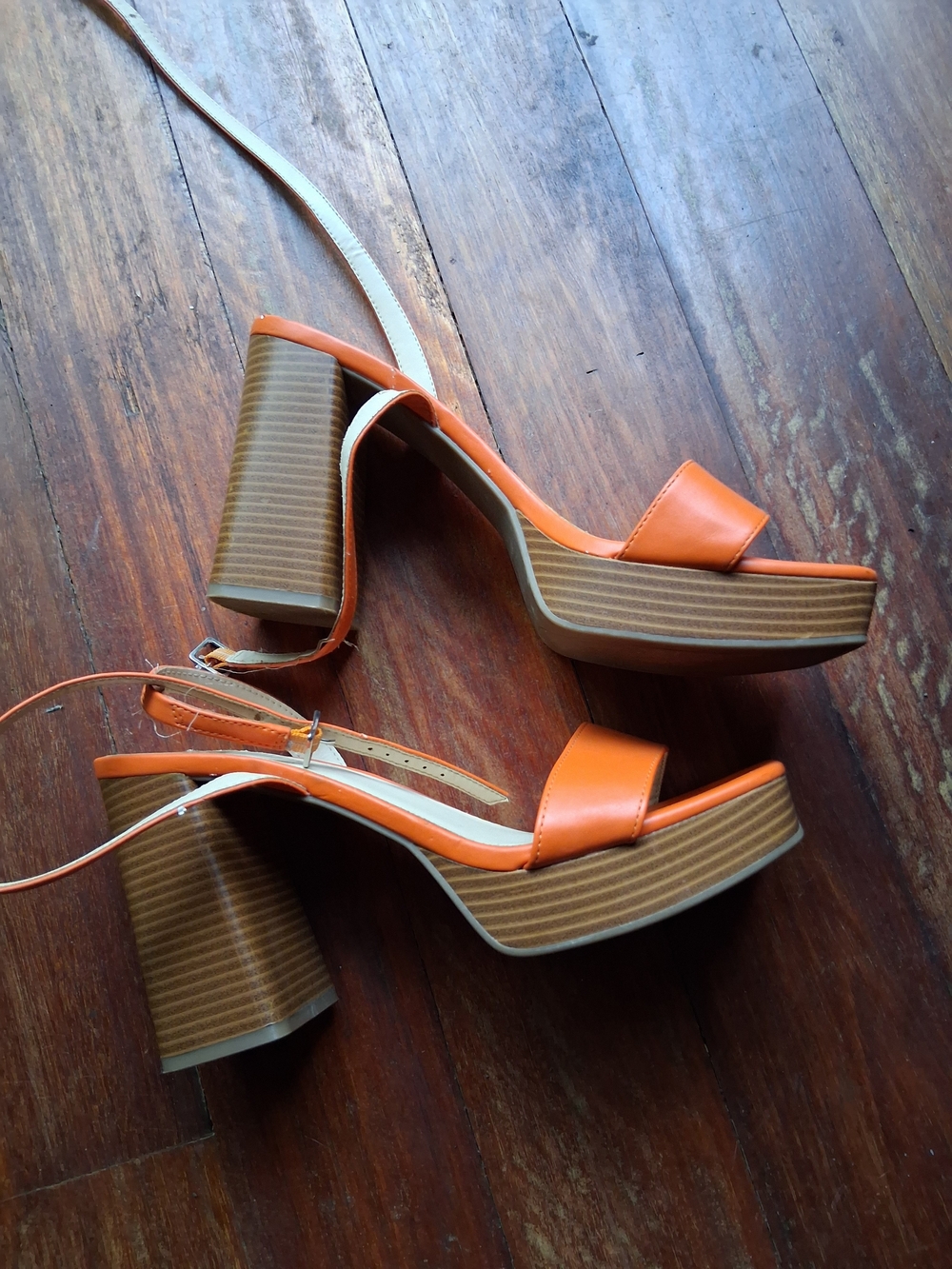 Marc Fisher Womens Orange Platform Block Heel Sandals